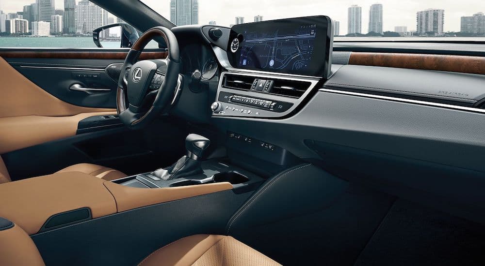 Lexus ES, cabin detail 1