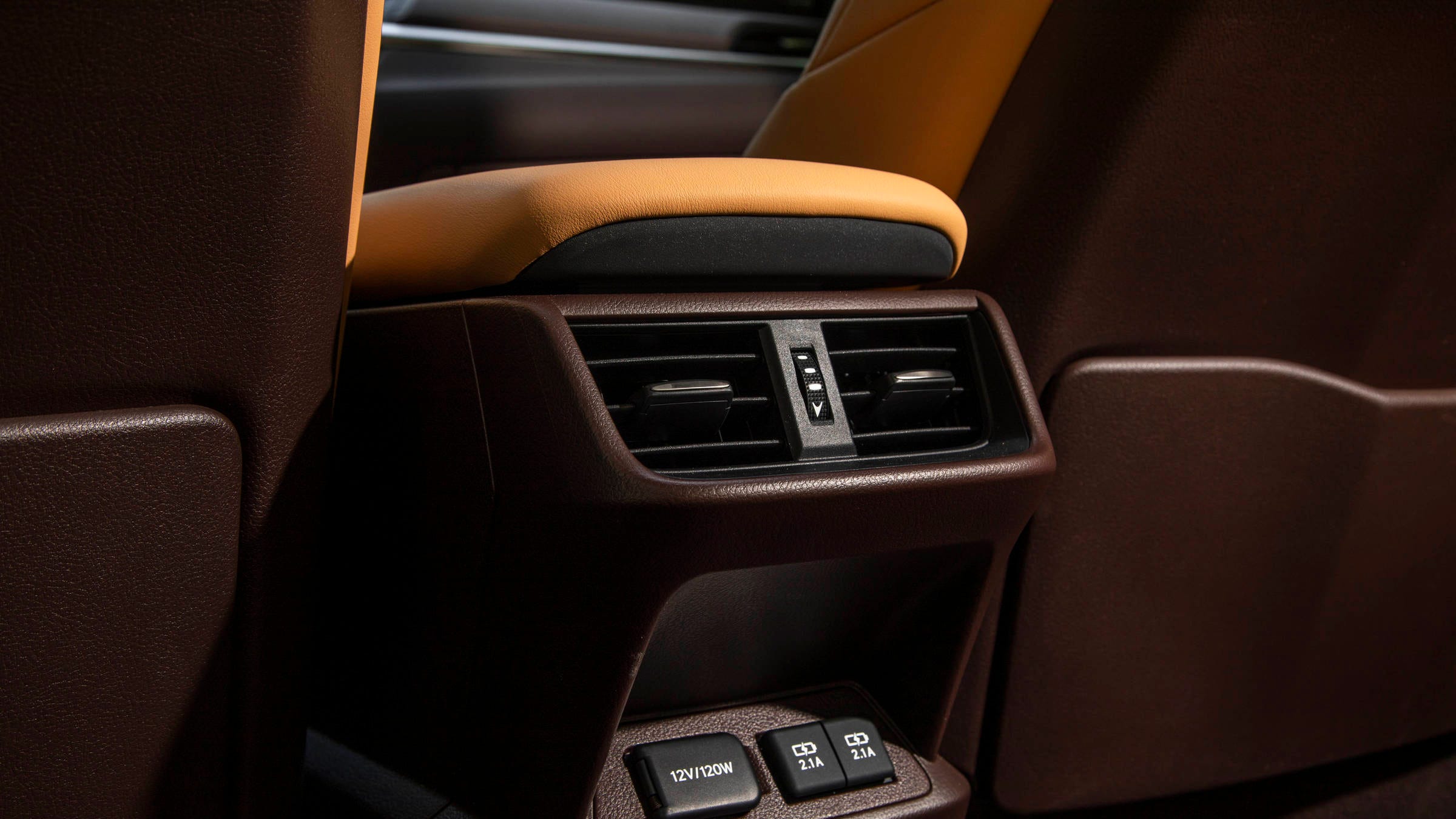 Lexus ES, cabin detail 4