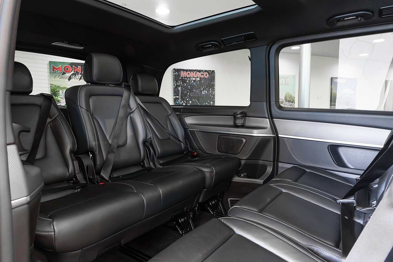 Mercedes Benz V Class, cabin